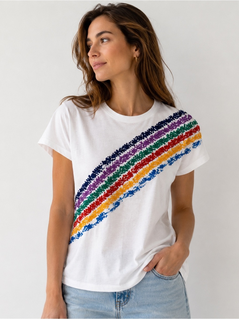 Mi Golondrina Hand Embroidered Rainbow Cotton Tee Size Medium